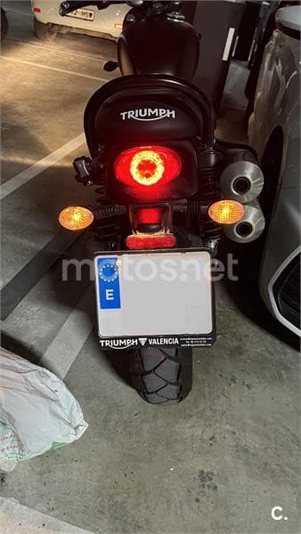 Triumph Scrambler 900 – Vista 10