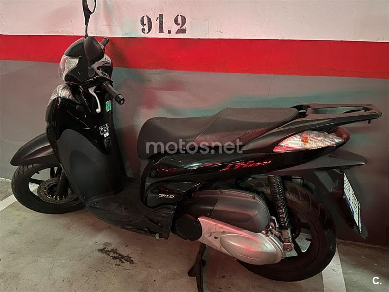 Honda Scoopy SH300i C-ABS 2599 € 2011 Málaga - 1