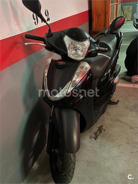 Honda Scoopy SH300i C-ABS 2599 € 2011 Málaga - 4