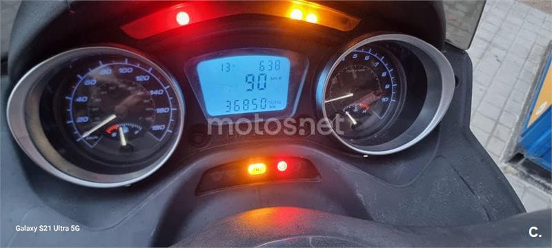 Piaggio MP3 – Vista 3