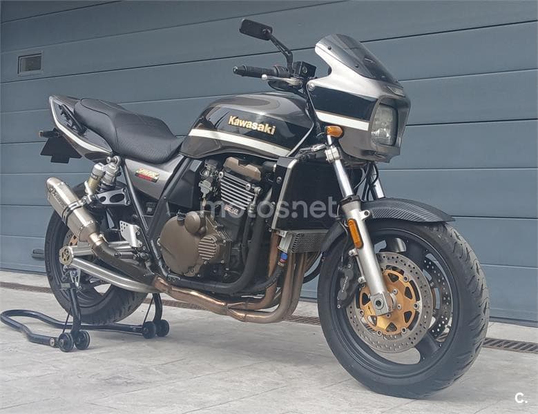 Kawasaki ZRX 1200R – Vista 1