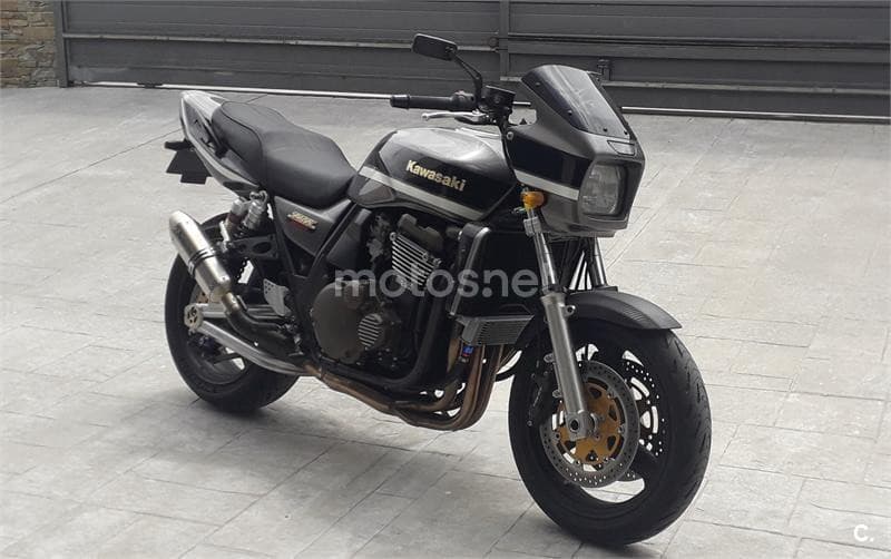 Kawasaki ZRX 1200R – Vista 2