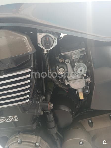 Kawasaki ZRX 1200R – Vista 13