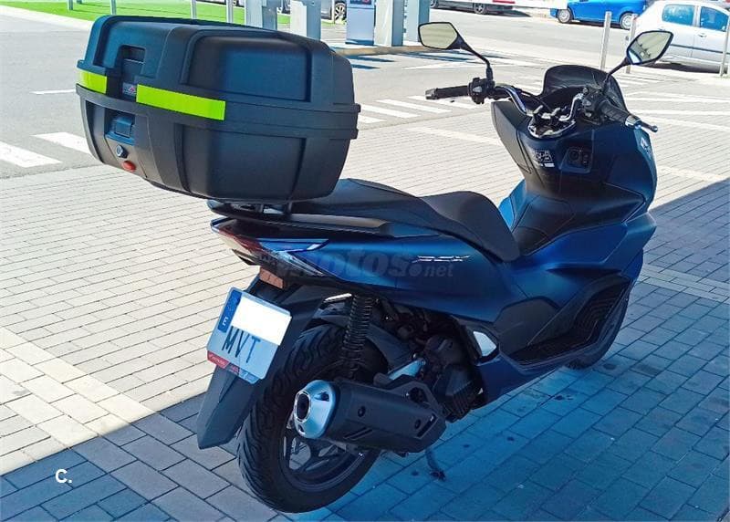 Honda PCX 125 – Vista 4