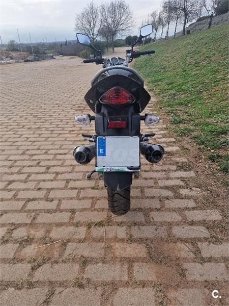 Suzuki Inazuma 250 2000 € 2013 Barcelona - 4