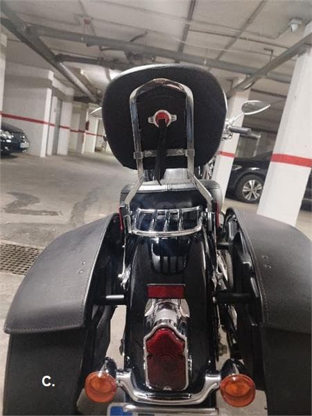 Harley-Davidson Softail Standard – Vista 6