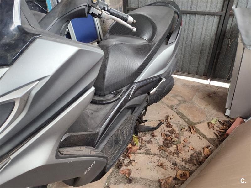 Kymco Super Dink 350i 2500 € 2017 Barcelona - 2