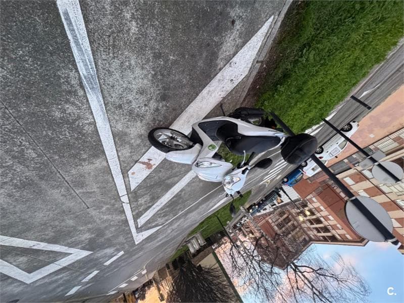 Honda Vision – Vista 3