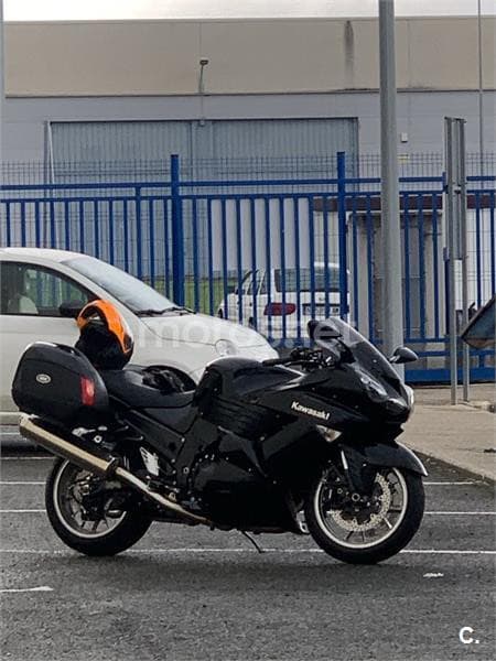 Kawasaki ZZR 1400 – Vista 4