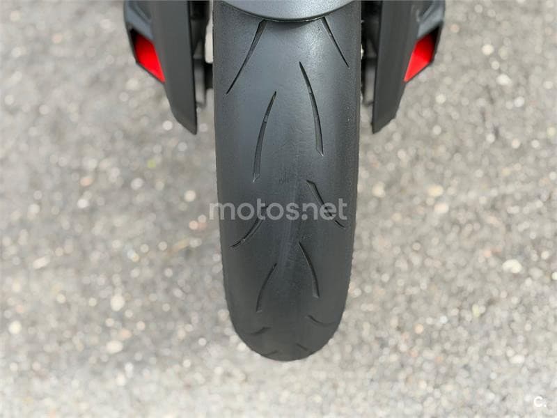 BMW S 1000 RR – Vista 18