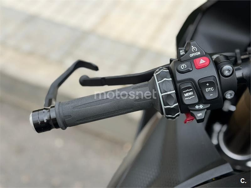 BMW S 1000 RR – Vista 8