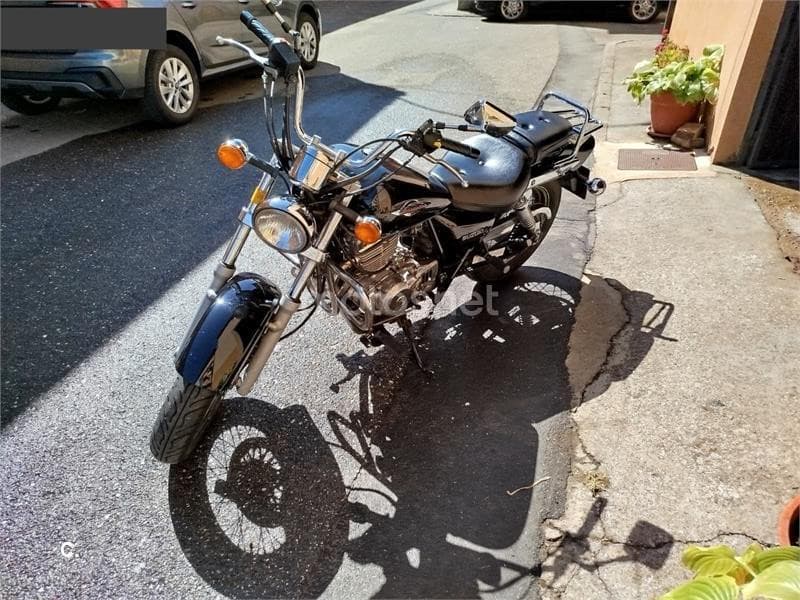 Suzuki Marauder 250 1200 € 2006 León - 2