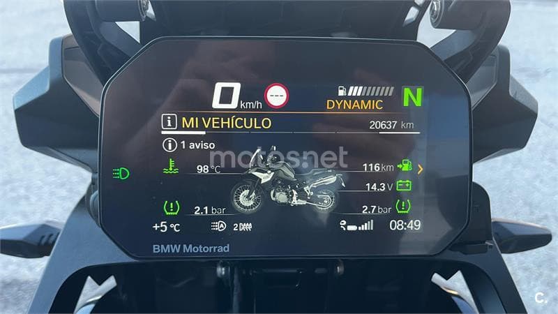 BMW F 850 – Vista 1