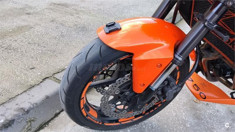 Kawasaki Z 750 – Vista 11