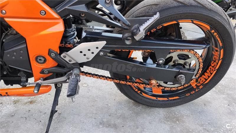 Kawasaki Z 750 – Vista 7