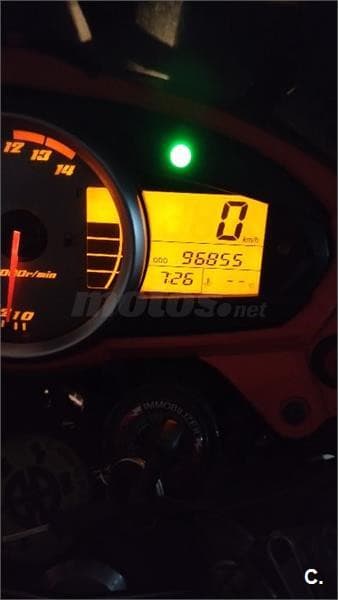 Kawasaki Z 750 – Vista 9