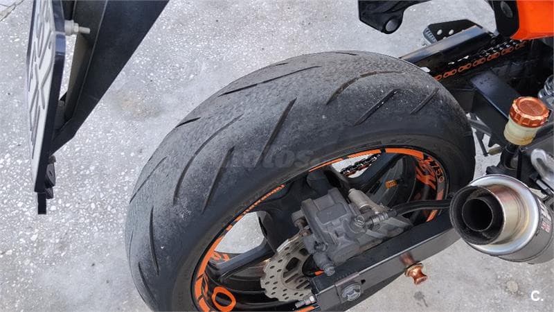 Kawasaki Z 750 – Vista 10