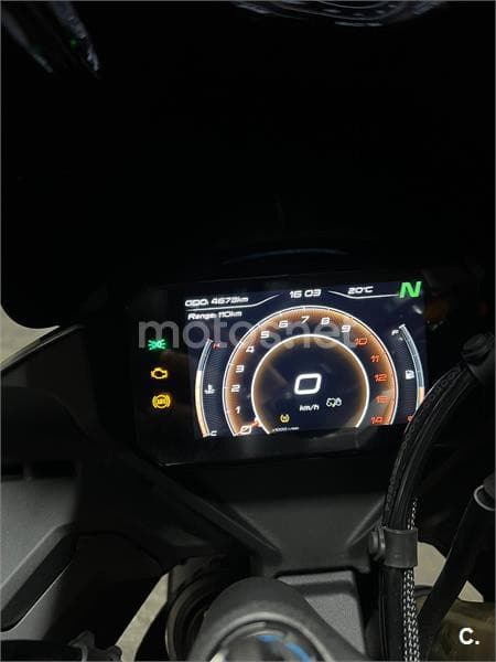 CFMOTO 450 SR – Vista 7