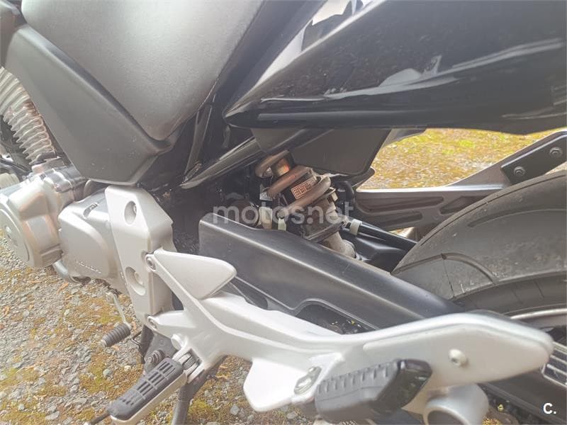 Honda CBF 500 2650 € 2005 Navarra - 13