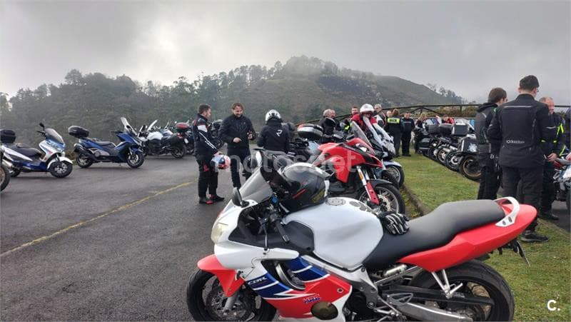 Honda CBR 600F – Vista 3