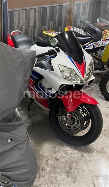 Honda CBR 600F – Vista 5