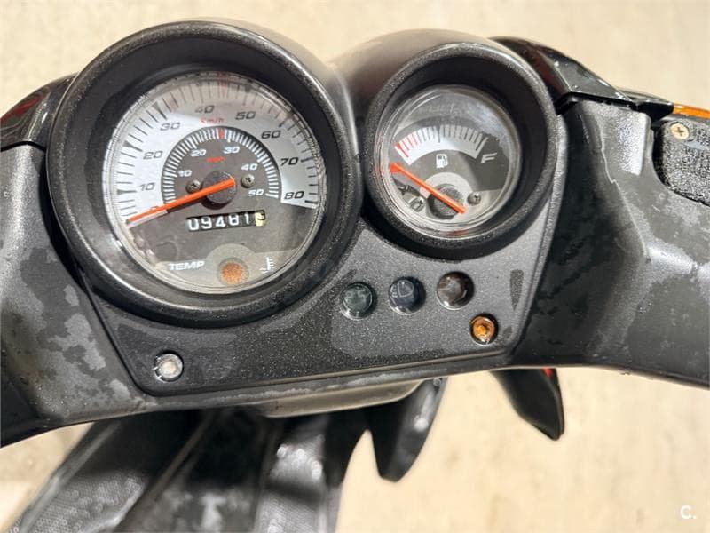 Yamaha Aerox 50 R 1200 € 2007 Murcia - 3