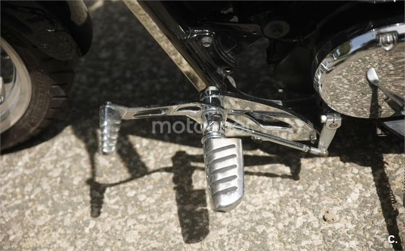 Kawasaki VN 1600 MEAN STREAK – Vista 8