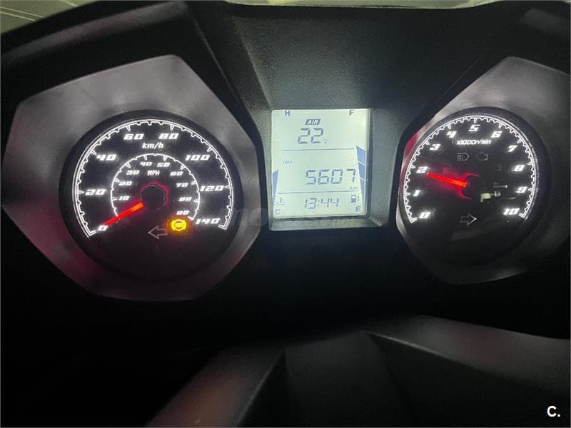 Kymco Super Dink 125i – Vista 5