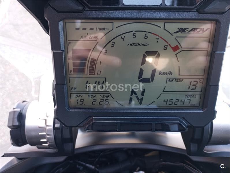 Honda X-ADV – Vista 4