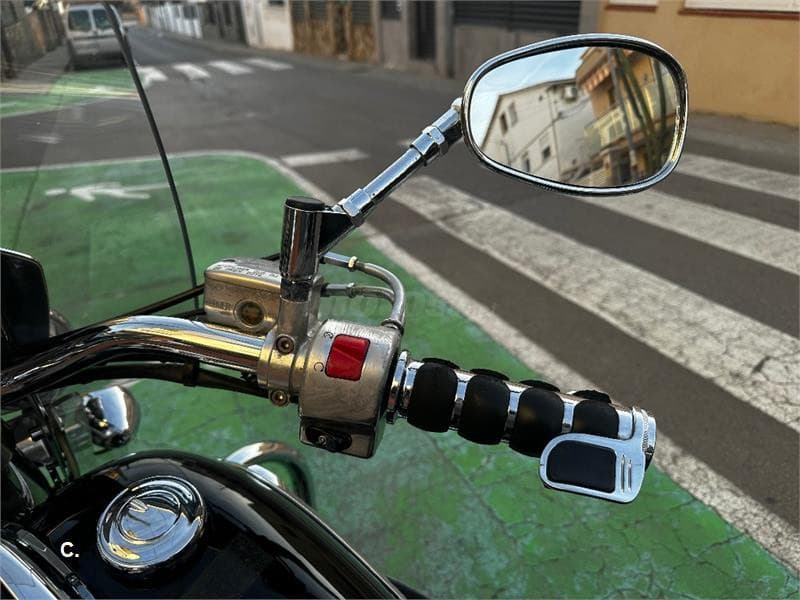 Kawasaki VN 900 CLASSIC – Vista 14