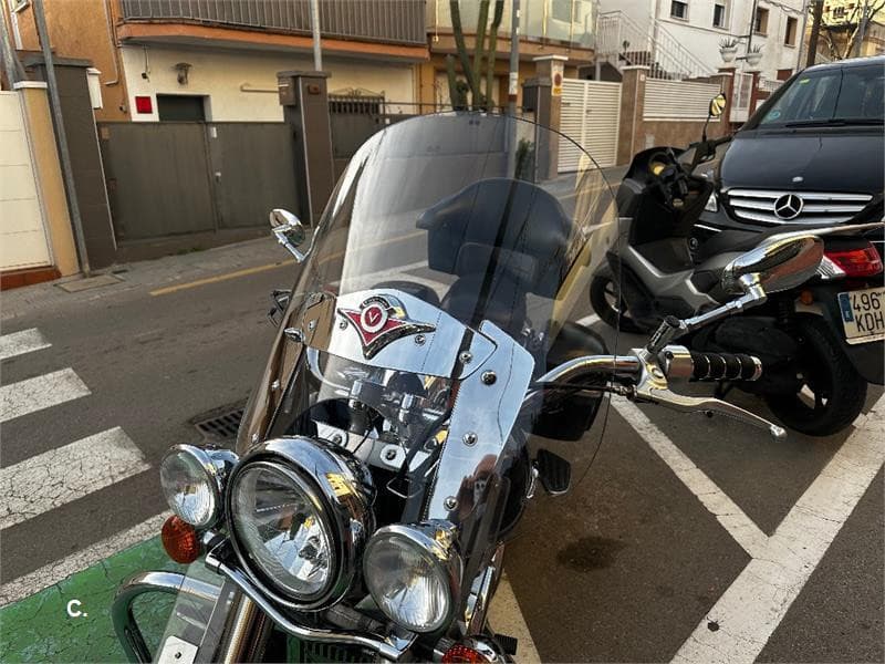 Kawasaki VN 900 CLASSIC – Vista 7