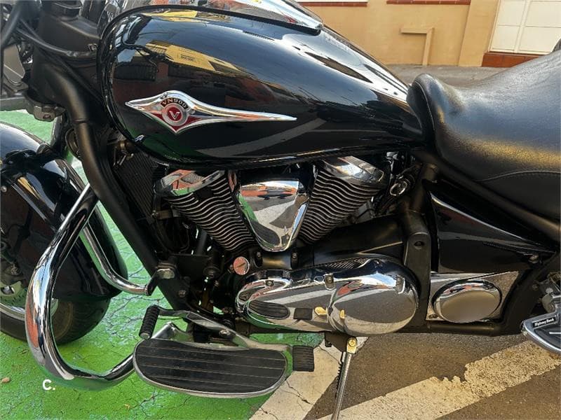 Kawasaki VN 900 CLASSIC – Vista 8