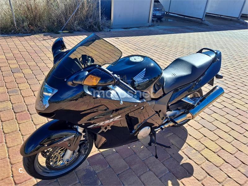 Honda CBR 1100 XX – Vista 5