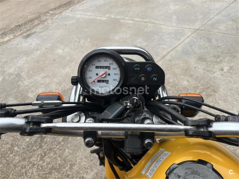 Honda SLR 650 2500 € 1997 Navarra - 2