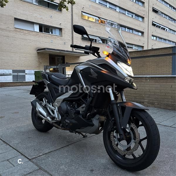 Honda NC 750 X – Vista 5