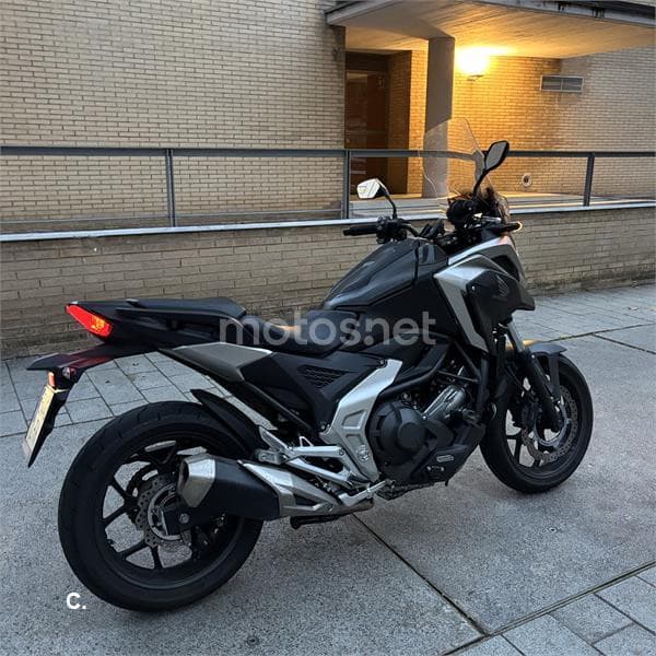 Honda NC 750 X – Vista 6