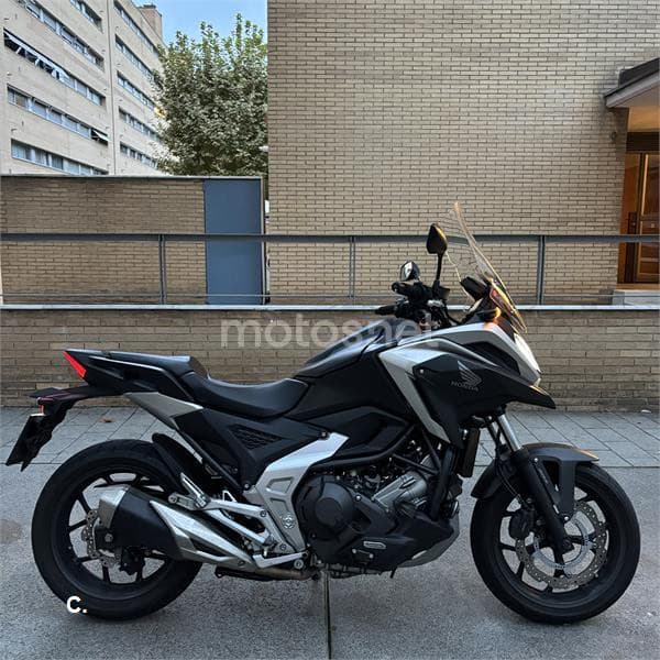 Honda NC 750 X – Vista 9