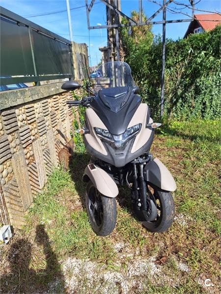 Yamaha Tricity – Vista 1