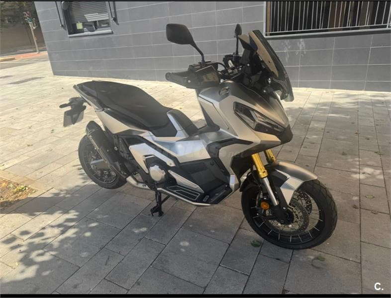 Honda X-ADV – Vista 6