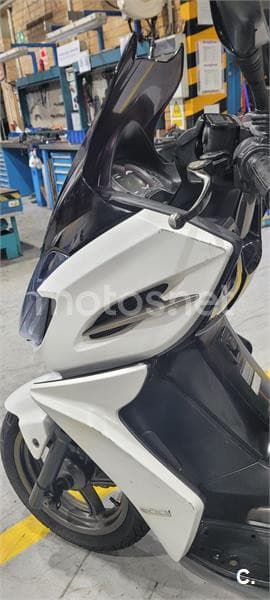 Kymco K-XCT 300i 1950 € 2015 Cádiz - 9