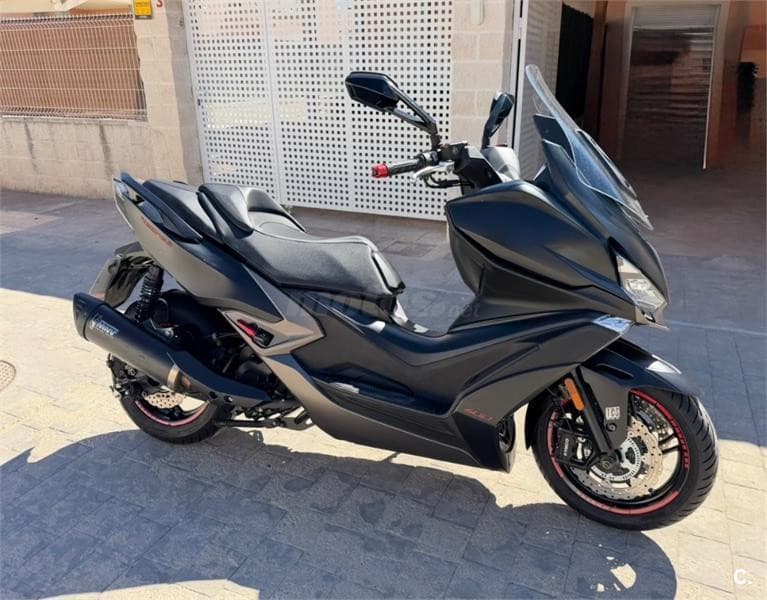 Kymco Xciting S 400 4750 € 2022 Valencia - 3
