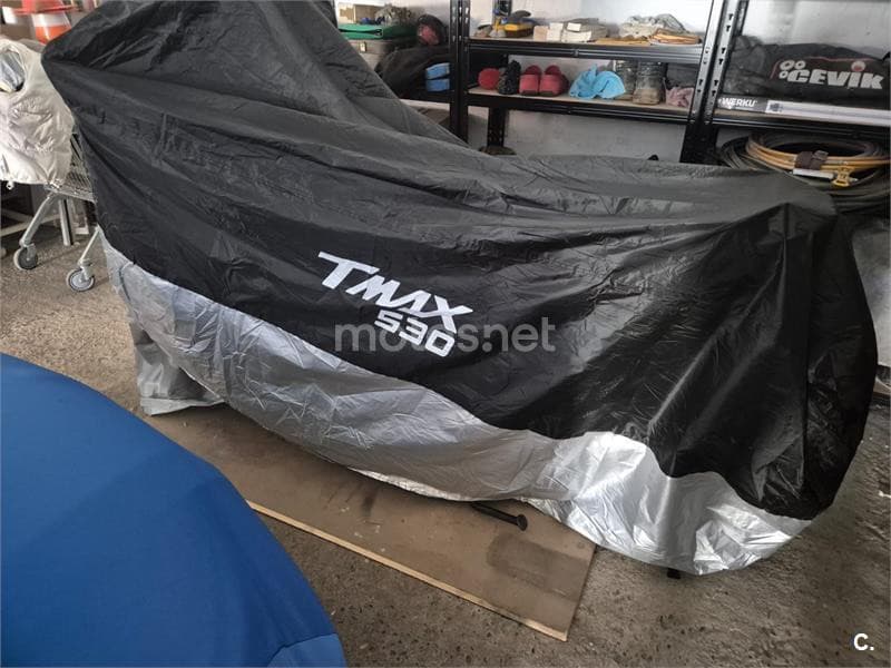 Yamaha TMAX 530 – Vista 4