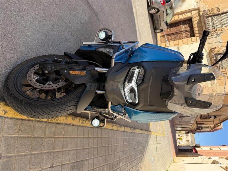 BMW C 400 X – Vista 1