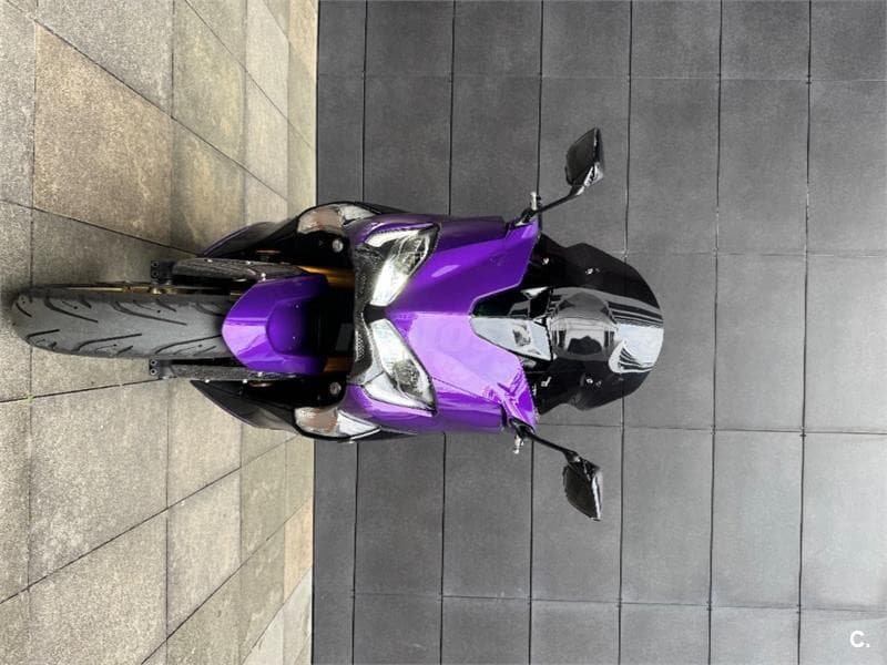 Yamaha TMAX – Vista 3