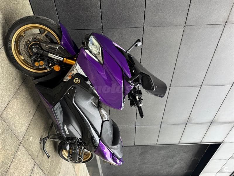 Yamaha TMAX – Vista 5