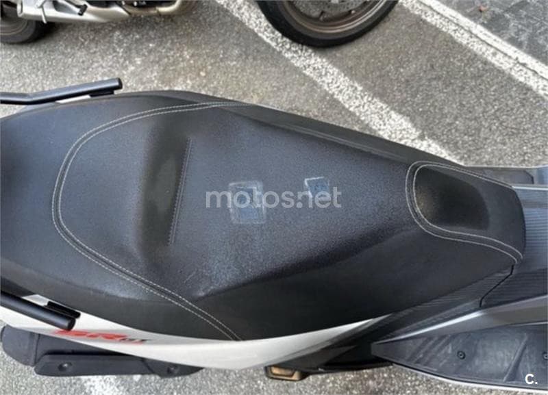 Aprilia SR GT 125 2700 € 2022 Barcelona - 8