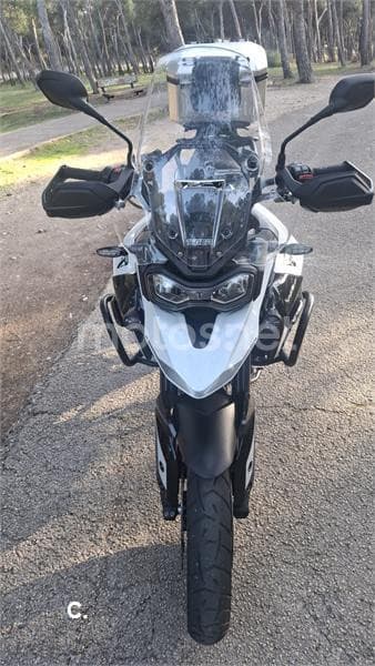 Triumph Tiger 900 – Vista 3