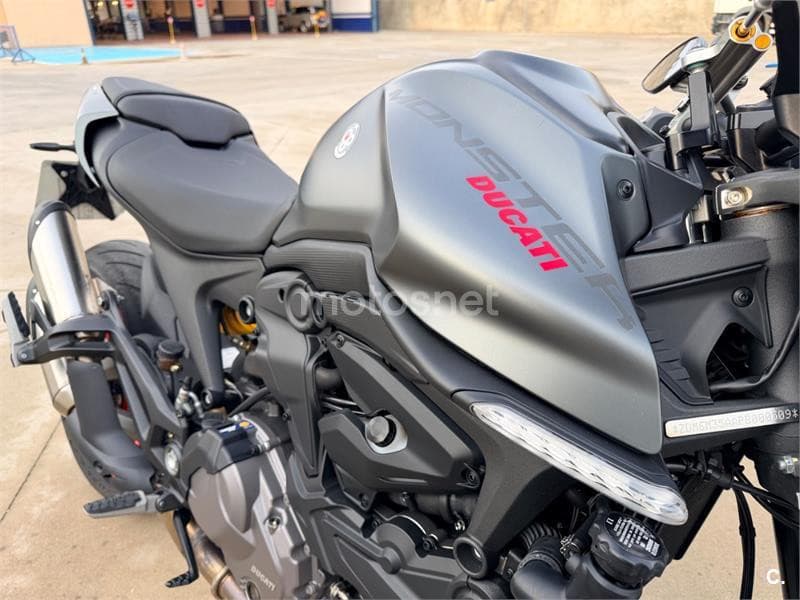 Ducati Monster – Vista 6