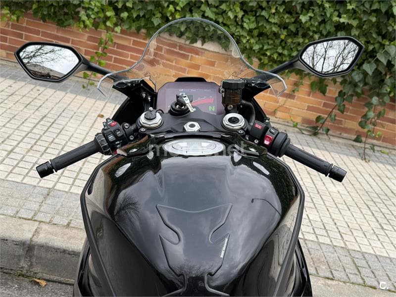 BMW S 1000 RR – Vista 7