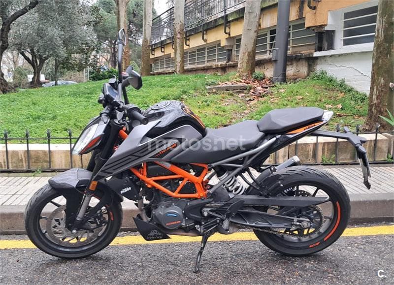 KTM 125 – Vista 1